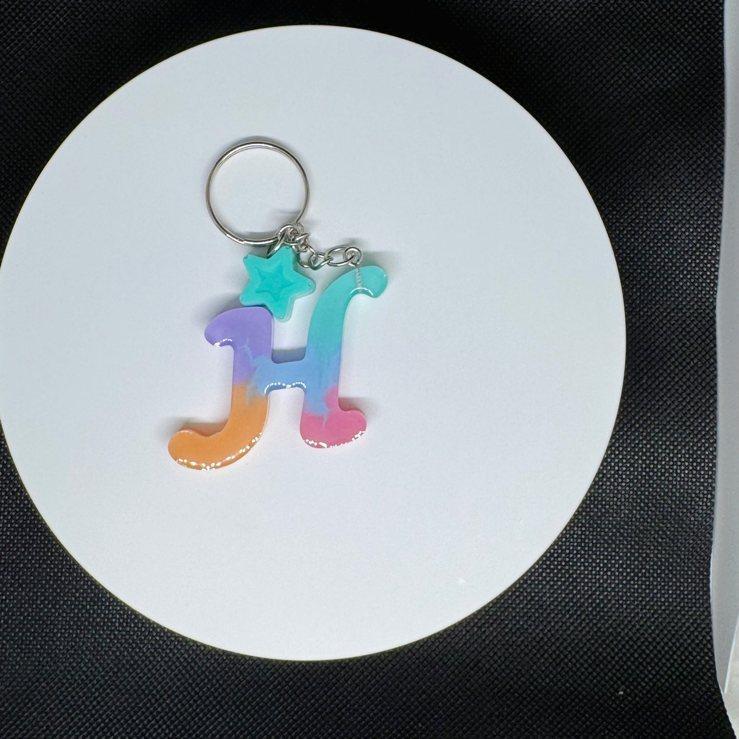Custom Pastel Resin Initial Keychains – Handmade Letter Charms with Cute Mini Accessorie