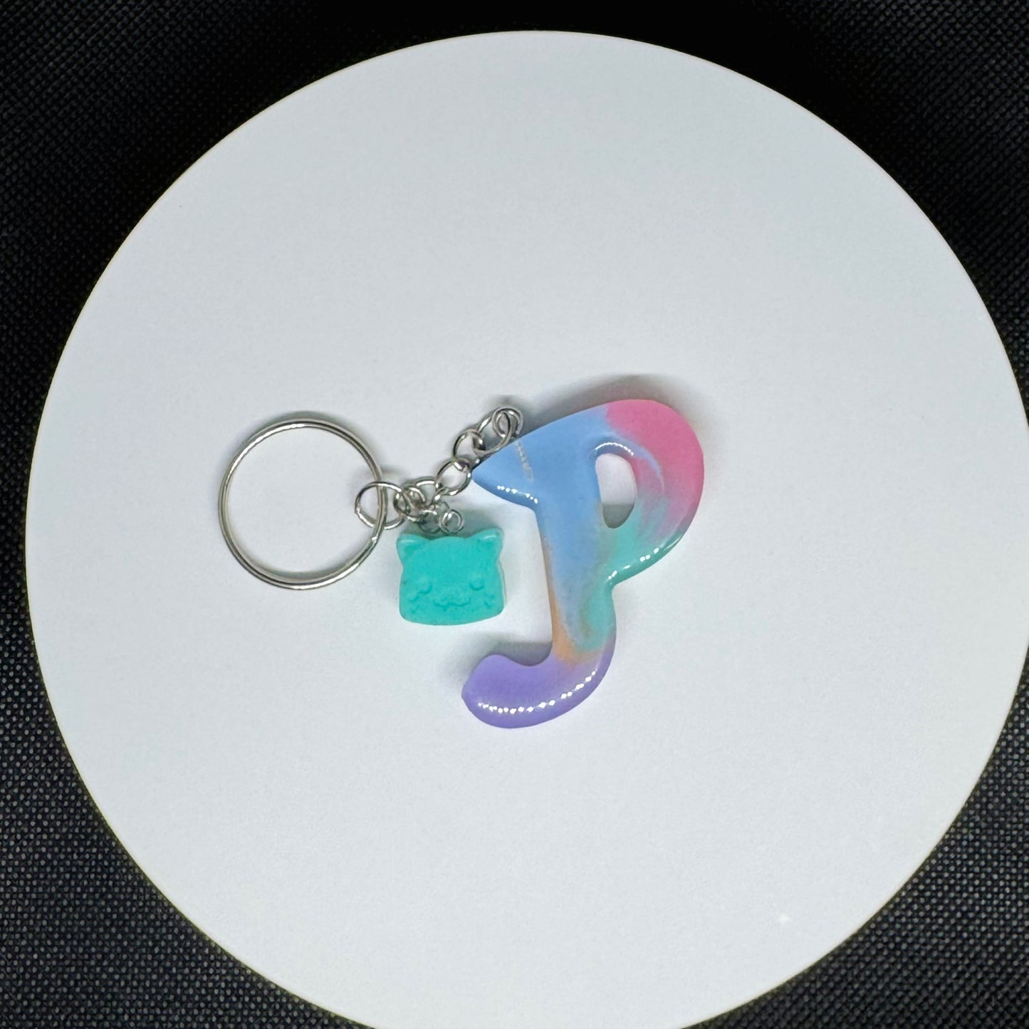 Custom Pastel Resin Initial Keychains – Handmade Letter Charms with Cute Mini Accessorie