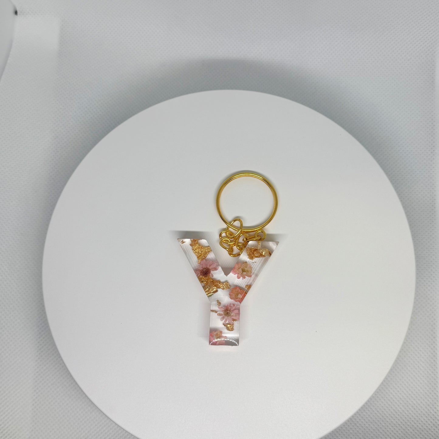 Alphabet letter keychain with flowers and gold