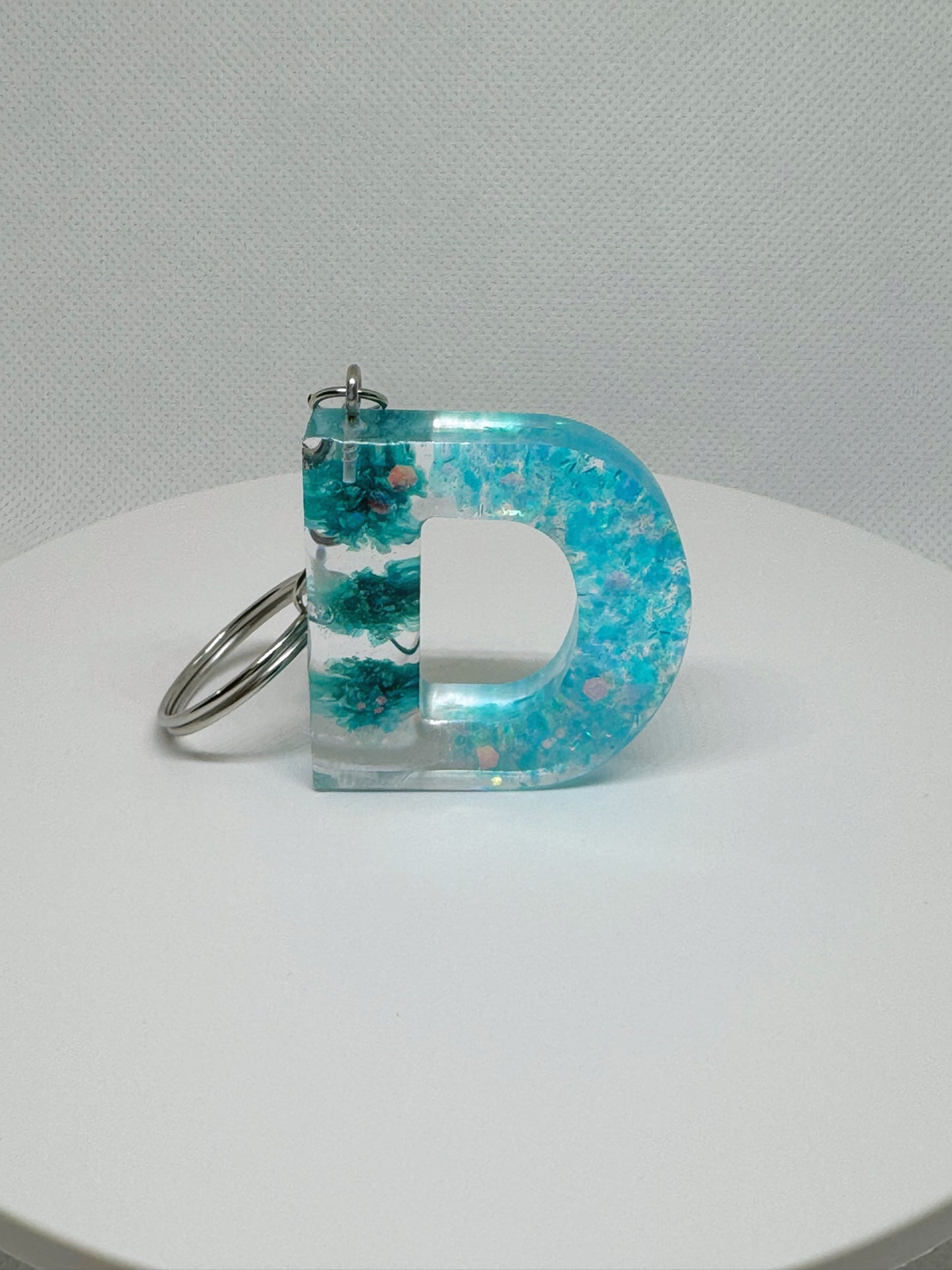 ✨Glittery Alphabet letter keychain✨