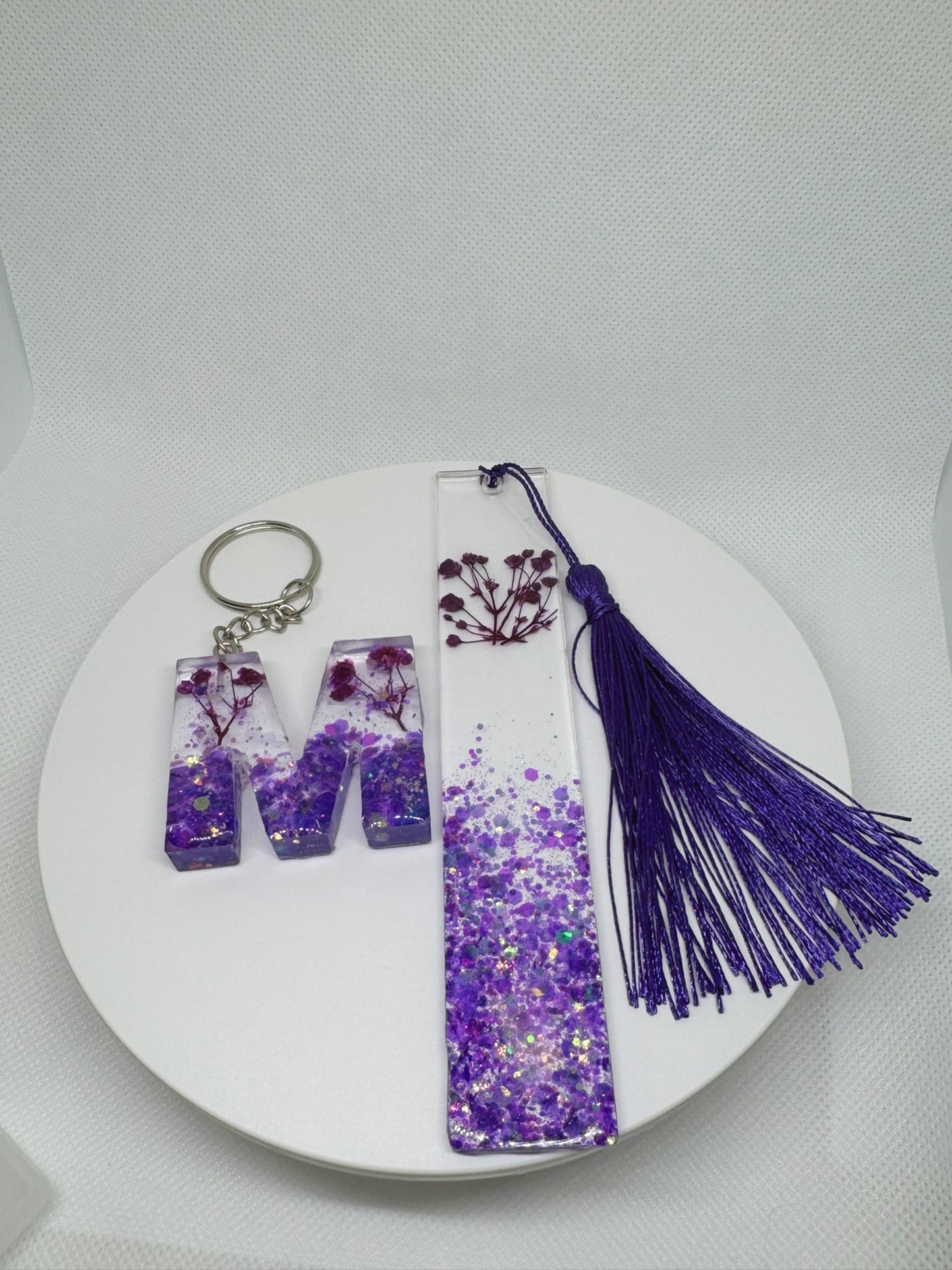 ✨Glittery Set Alphabet letter keychain & Bookmark✨